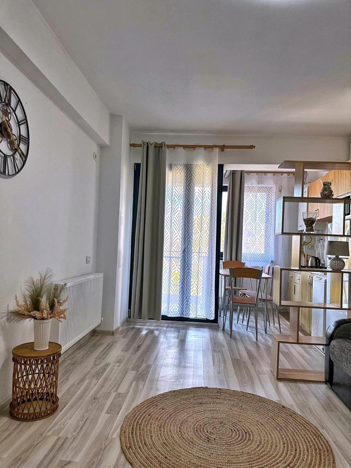 Jolie Studios & Apartments エフォリエ・ノルド エクステリア 写真