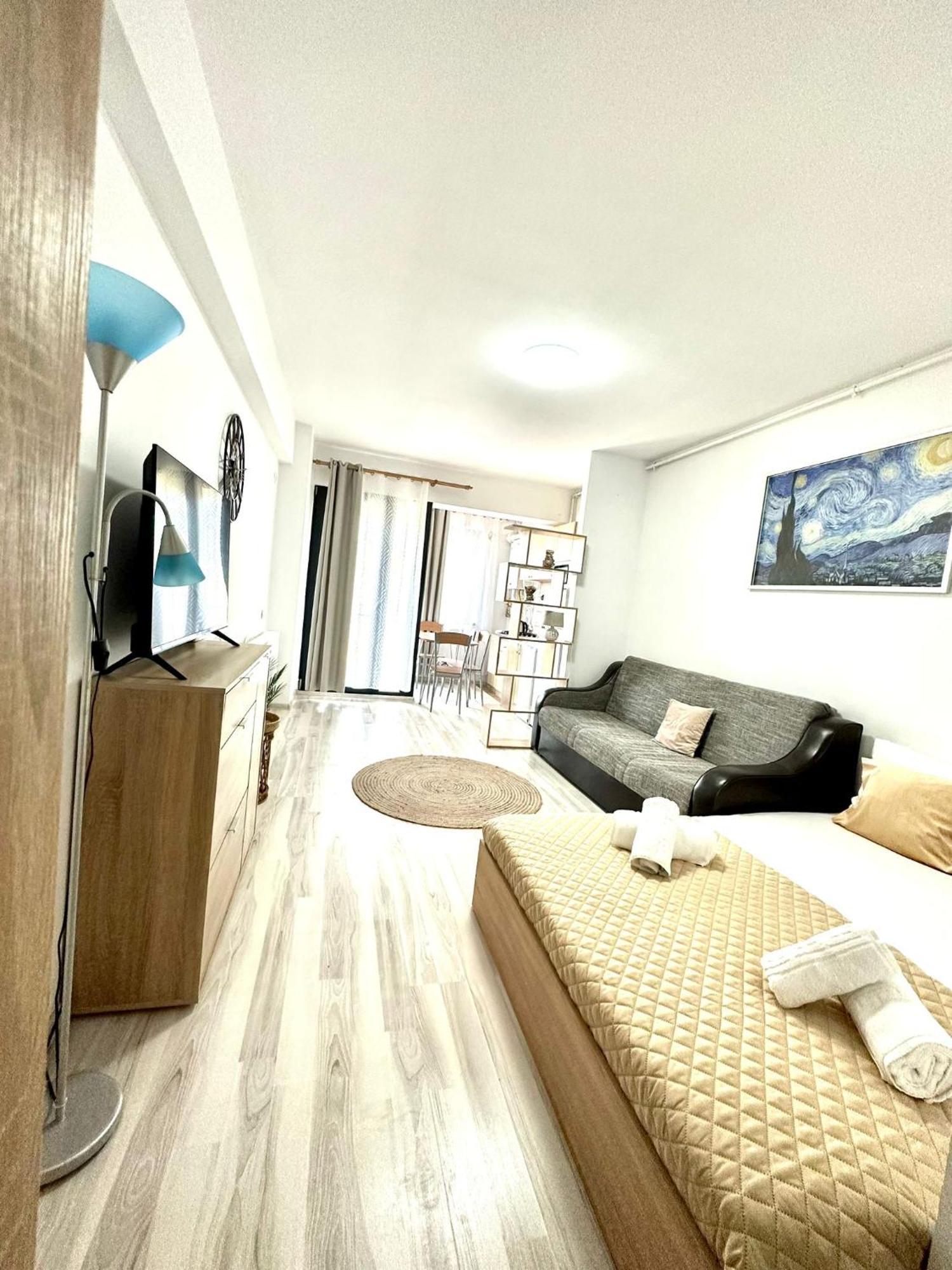 Jolie Studios & Apartments エフォリエ・ノルド エクステリア 写真