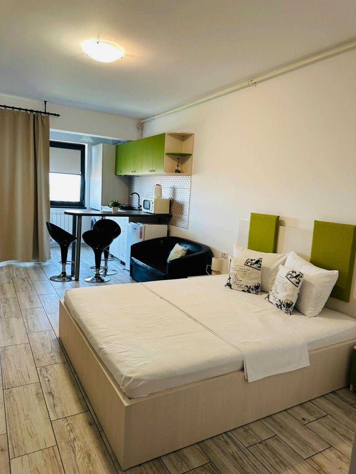 Jolie Studios & Apartments エフォリエ・ノルド エクステリア 写真