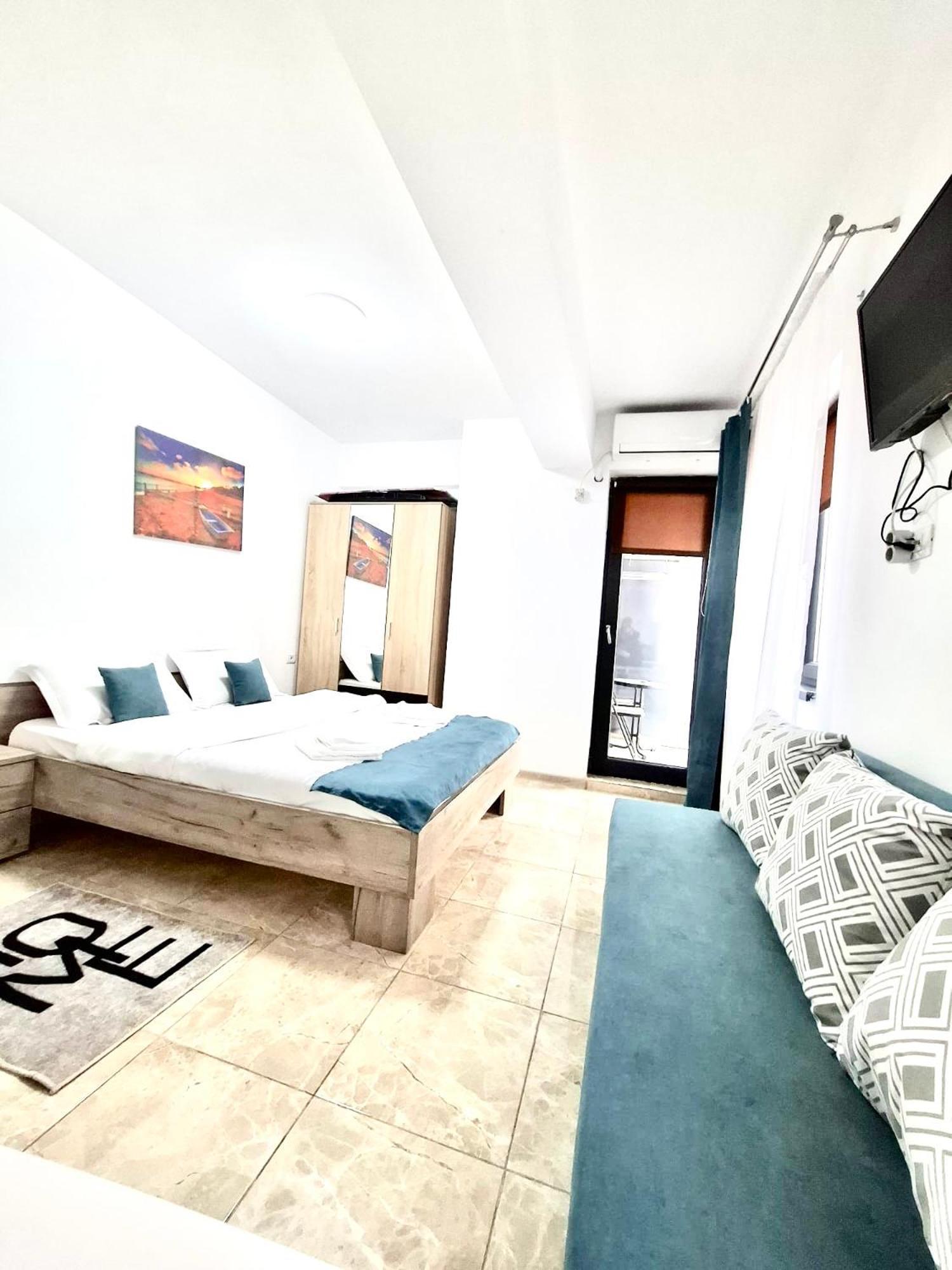 Jolie Studios & Apartments エフォリエ・ノルド エクステリア 写真
