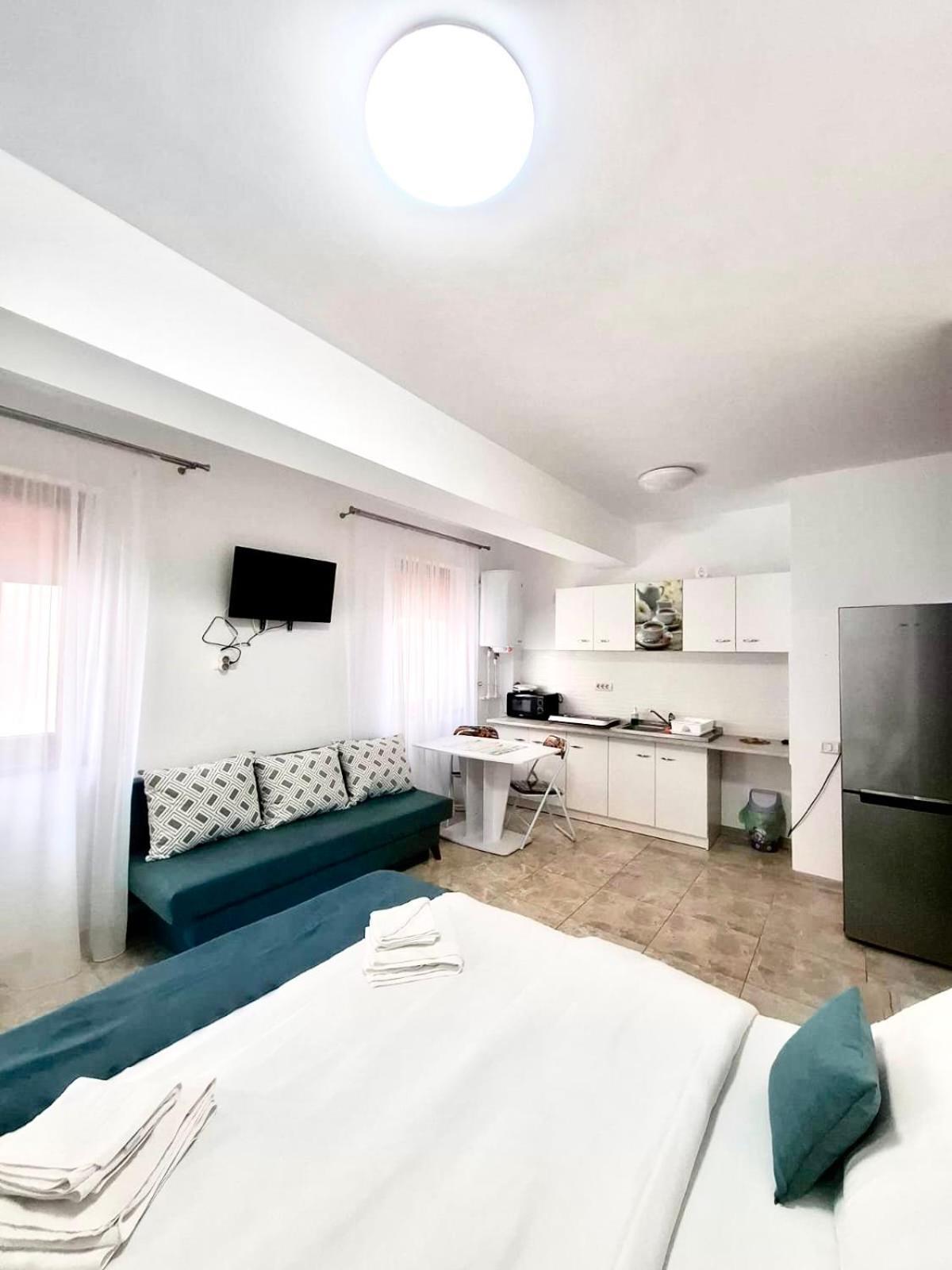Jolie Studios & Apartments エフォリエ・ノルド エクステリア 写真
